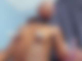 Live cam show with Coco-Kiiss - Spanks on StripNow