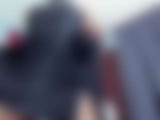 Live cam show with Coco-Kiiss - Shaved on Uber Horny