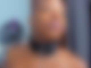 Live cam show with Coco-Kiiss - Arab Athletic on Camsoda