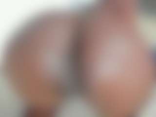 Coco-Kiiss's Live Sex Cam Show