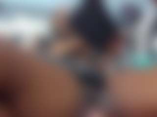 Live cam show with Coco-Kiiss - Ebony Squirt on Camsoda