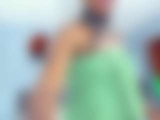 Live cam show with Coco-Kiiss - Latex on AdultVida.com