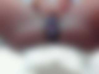 Live cam show with Coco-Kiiss - Ebony on CamSodaAdn | colombia
