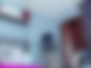 Live cam show with Coco-Kiiss - Facial on CamClone