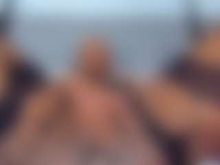 Live cam show with Coco-Kiiss - Facial Piercings on sexylive.show