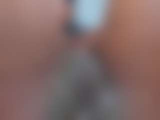 Live cam show with Coco-Kiiss - Athletic Small Tits on luckytryst.com