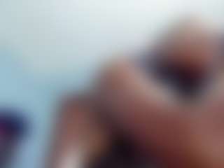 Live cam show with Coco-Kiiss - Spanks on Hubzter Live