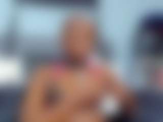 Live-Cam-Show mit Coco-Kiiss - Nipple Piercings auf Camsoda