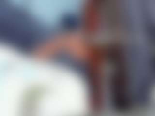Live-camshow met Coco-Kiiss - Nipple Piercings op Camsoda