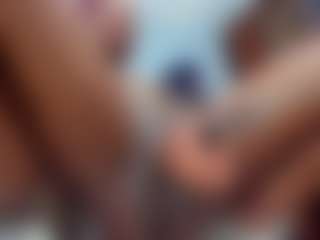 Live cam show with Coco-Kiiss - Ebony Shaved Pussy on CamwithHer