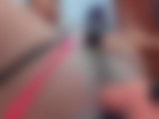 Live cam show with Coco-Kiiss - Shaved on Camsoda Late Night