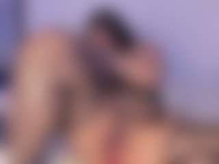 Live cam show with GinnaPalmer - Butt Plug on AdultVida.com