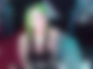 Live cam show with Sallylynn - Cosplay Curvy on Uber Horny