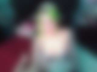 Live cam show with Sallylynn - BBW Blowjob on TeamSkeetLive