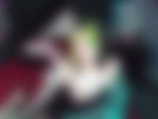 Live cam show with Sallylynn - Strip on Dolls Live