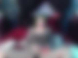 Live cam show with Sallylynn - Lovense Latina on camwithhim.com