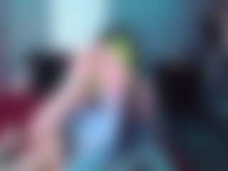 Live cam show with Sallylynn - Lovense Brown Hair on TeamSkeetLive