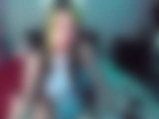 Sallylynn's Live Sex Cam Show
