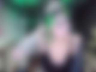Live cam show with Sallylynn - Tease Toys on Mixed Magazine Live
