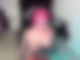 Live cam show with Sallylynn - Dildo Brown Hair on CamwithHer