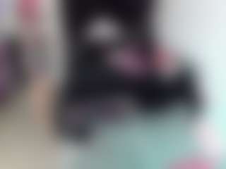 Sallylynn's Live Sex Cam Show