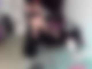 Sallylynn's Live Sex Cam Show