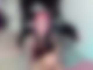 Sallylynn's Live Sex Cam Show