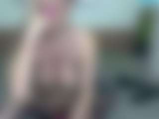 Live cam show with BonnieBotox - Mature on SpankPalCams