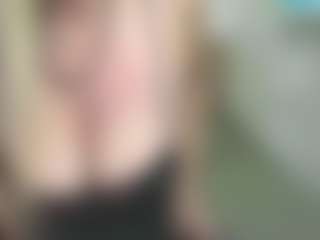 BonnieBotox's Live Sex Cam Show
