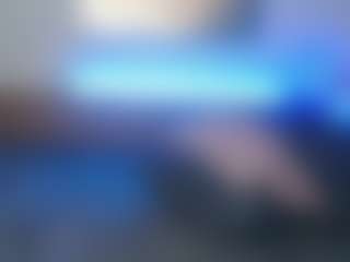 Live cam show with BonnieBotox - Granny on 1on1-livenow