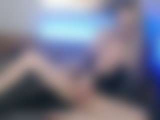 Live cam show with BonnieBotox - Granny Blonde Hair on studioflirtlive.com