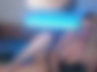 Live cam show with BonnieBotox - Granny Blonde Hair on Fit Hotties