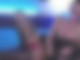 Live cam show with BonnieBotox - Granny on Camsoda