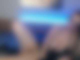 Live cam show with BonnieBotox - Granny Big Ass on Sweet Sext