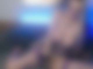 Live cam show with BonnieBotox - Granny Dildo on sexylive.show
