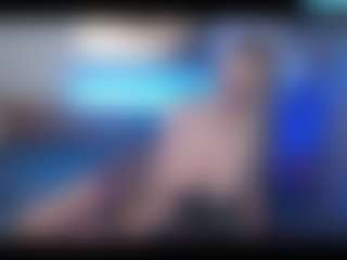 Live cam show with BonnieBotox - Granny Big Ass on crypto-cams