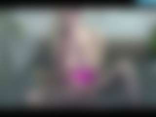 Live cam show with BonnieBotox - Granny on Sweet Sext