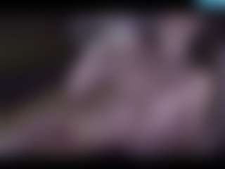 Show live cam dengan BonnieBotox - Blue Eyes di Camsoda