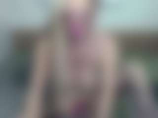 BonnieBotox's Live Sex Cam Show