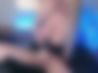 Live cam show with BonnieBotox - Granny MILF on Camsoda
