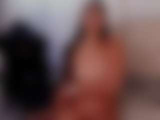 Nia-Benson's Live Sex Cam Show