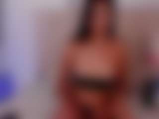 Nia-Benson's Live Sex Cam Show