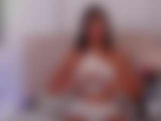 Nia-Benson's Live Sex Cam Show