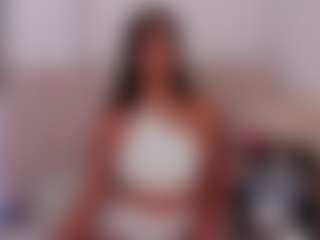 Nia-Benson's Live Sex Cam Show