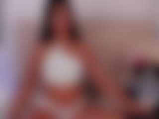 Nia-Benson's Live Sex Cam Show