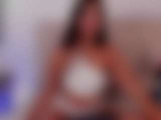Nia-Benson's Live Sex Cam Show