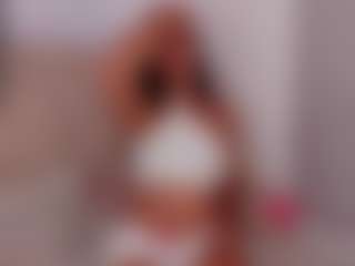 Nia-Benson's Live Sex Cam Show