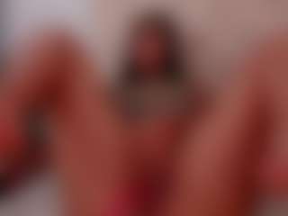 Nia-Benson's Live Sex Cam Show