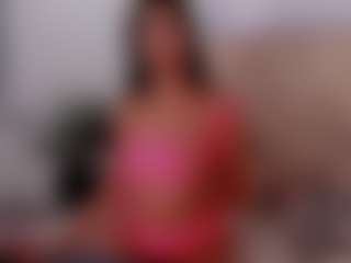 Nia-Benson's Live Sex Cam Show