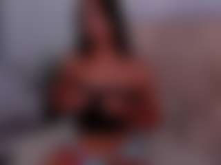 Live cam show with Nia-Benson - White on madthumbs | colombia